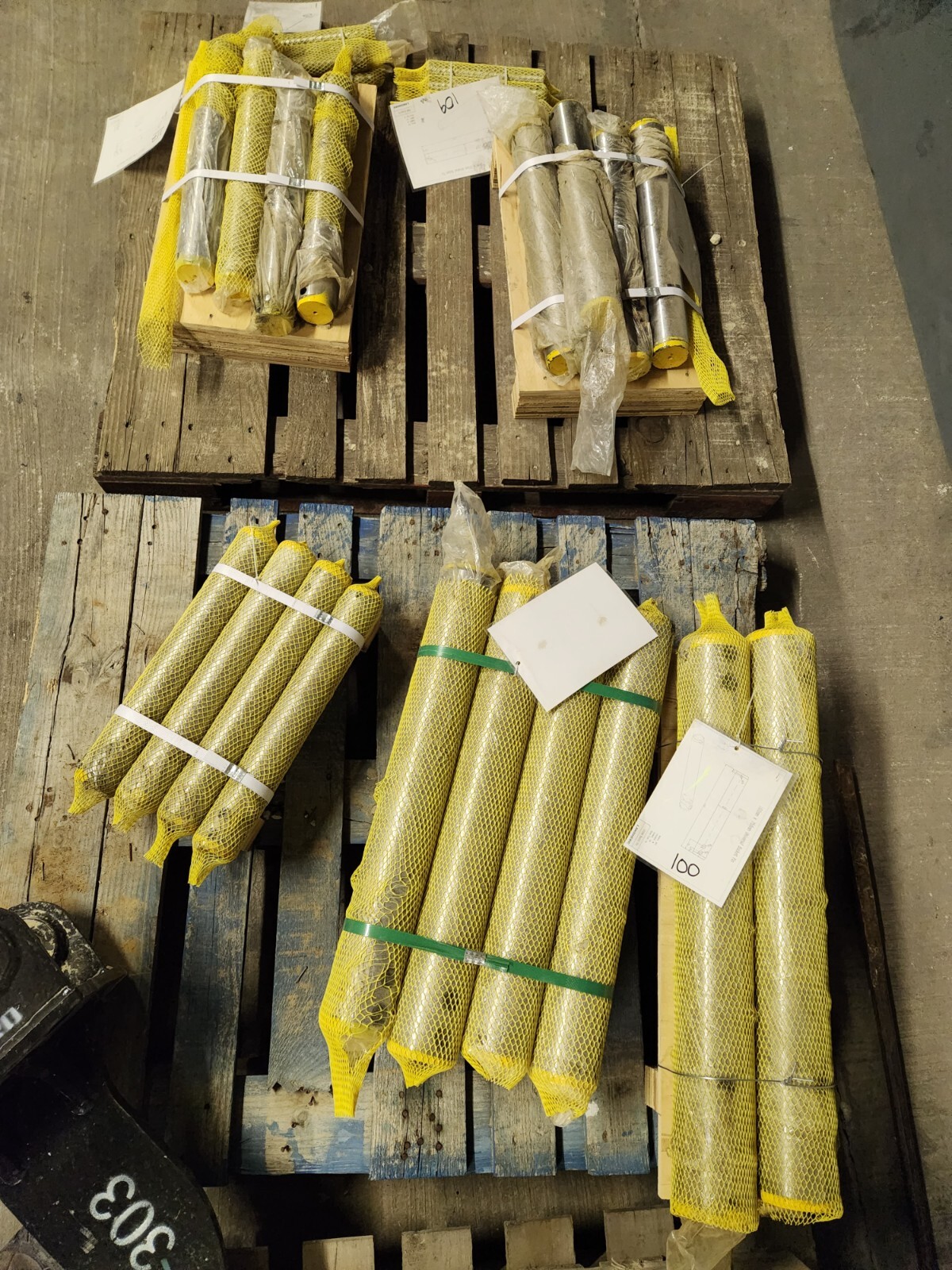 New Excavator Bucket Pin 80mm x 32" CAT 320 25” John Deere 210G Case CX Volvo