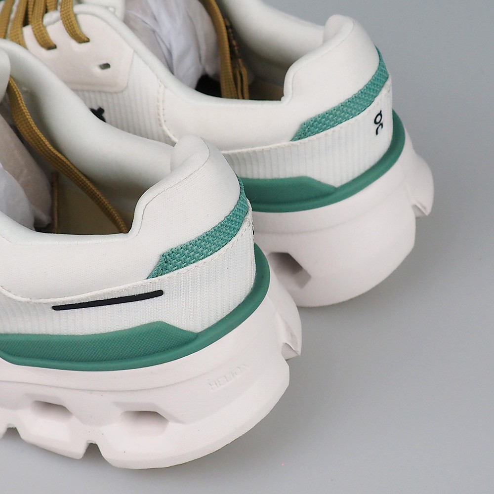 On Cloudrunner 2 Sneakers in Undyed/Green Women's Running Shoes Size 6-9.5