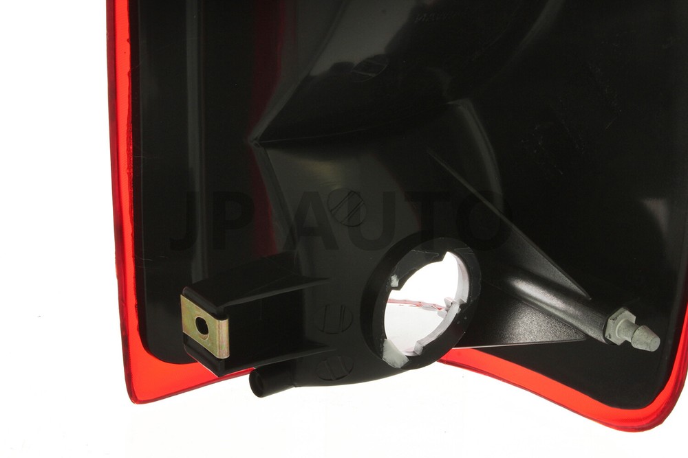 For 1997-2004 Dodge Dakota Tail Light Set Driver and Passenger Side