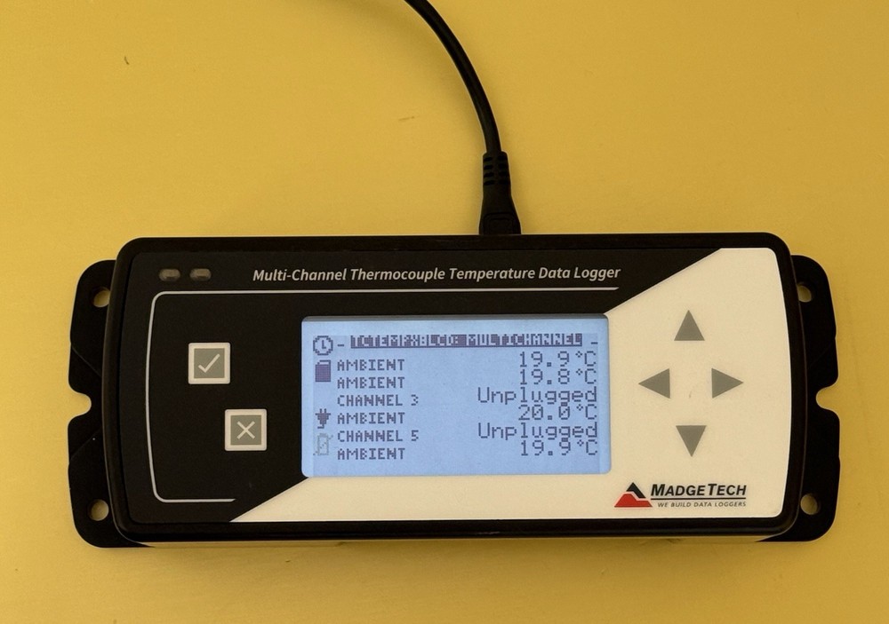 MadgeTech TCTempX8LCD 8-Channel Thermocouple Data Logger with LCD Display