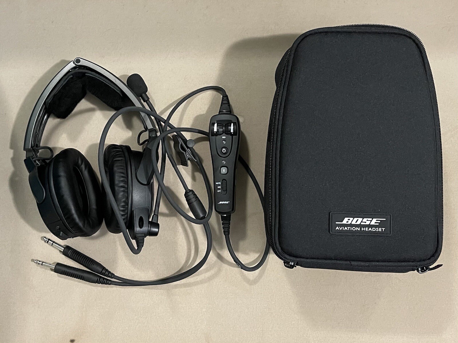 Bose A20 Aviation  Headset with Dual Cable and Bluetooth plus Case