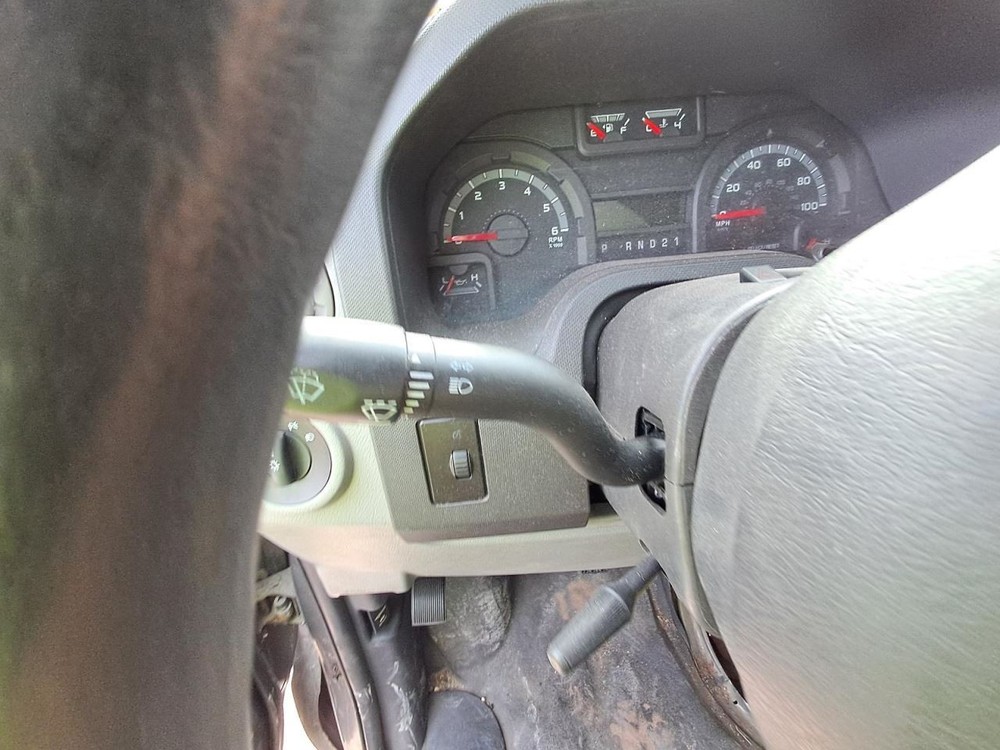 Fuse Box Engine Flex Fuel e85 Fits 09-19 FORD E350 VAN 2655200