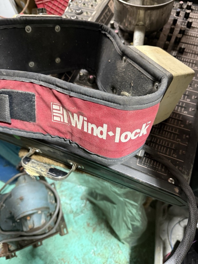 Windlock Hot Groover Tool