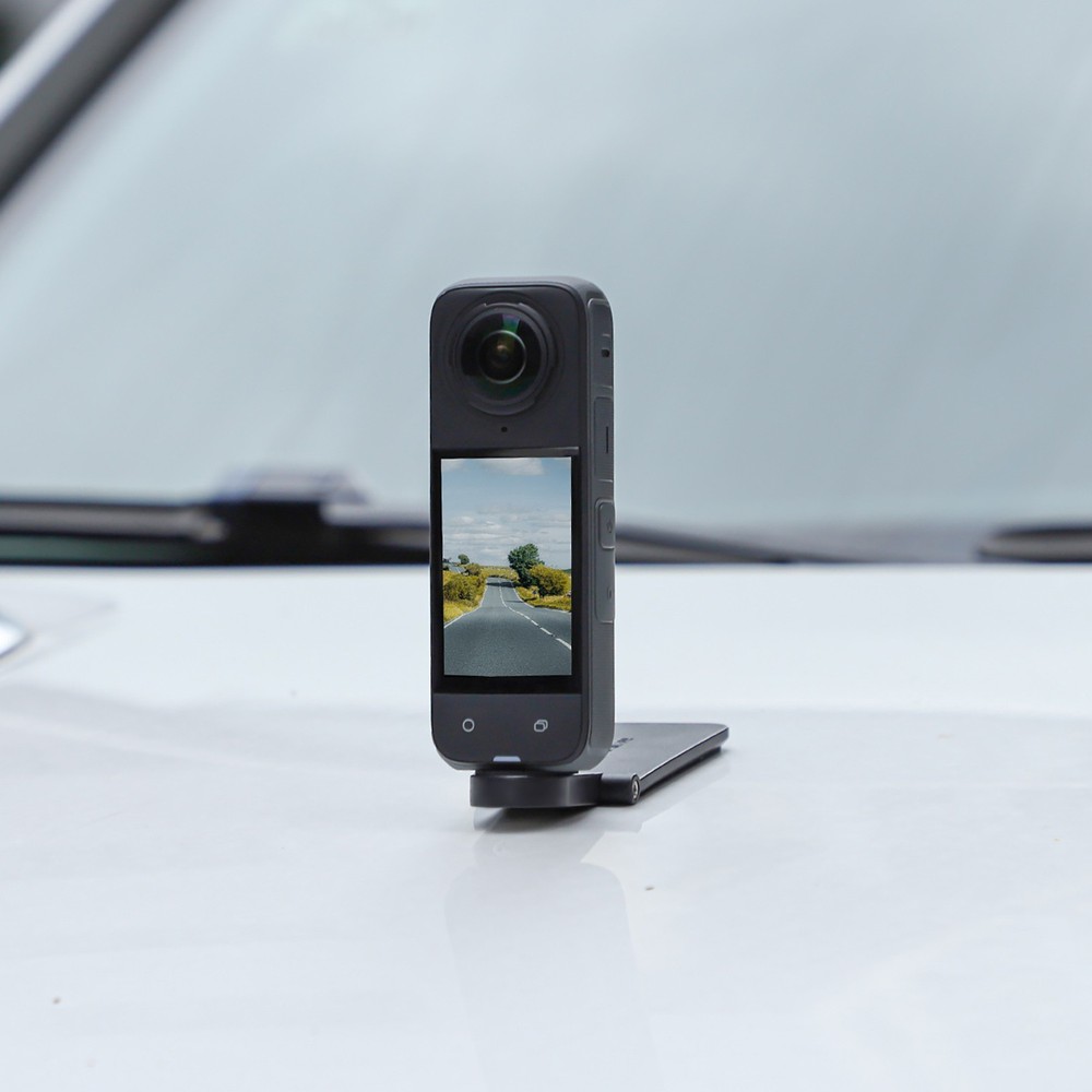 Black Angle Adjustable Magnetic Mount Base Bracket For Insta360 X4 Camera