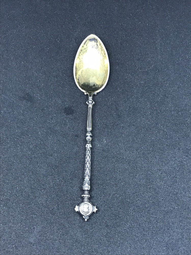 ANTIQUE 800 SILVER GERMANY TEASPOON MEDALLION FACES .