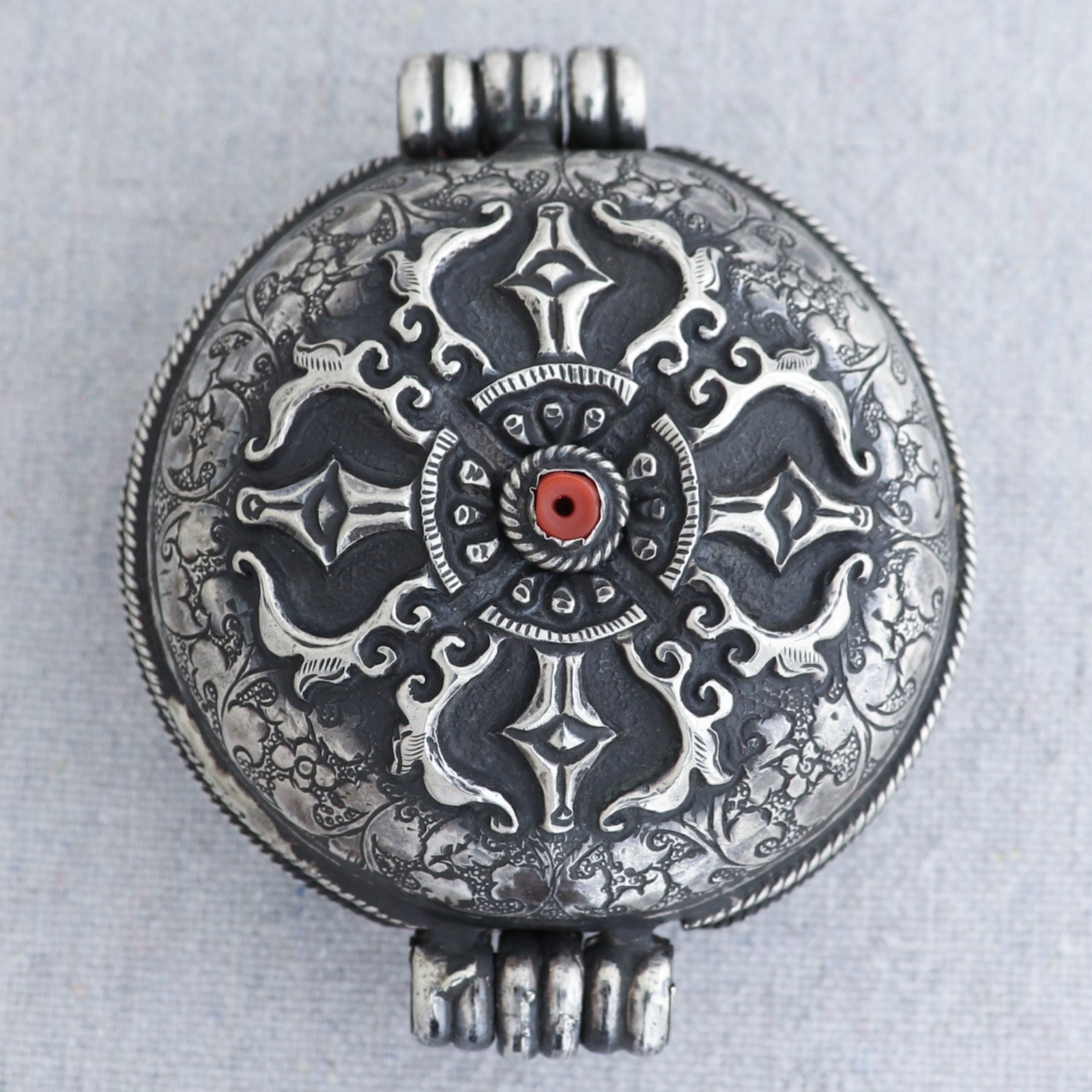 Antique Tibetan Buddhist Sterling Silver Gau Amulet Prayer Box Amulet Pendant 3"