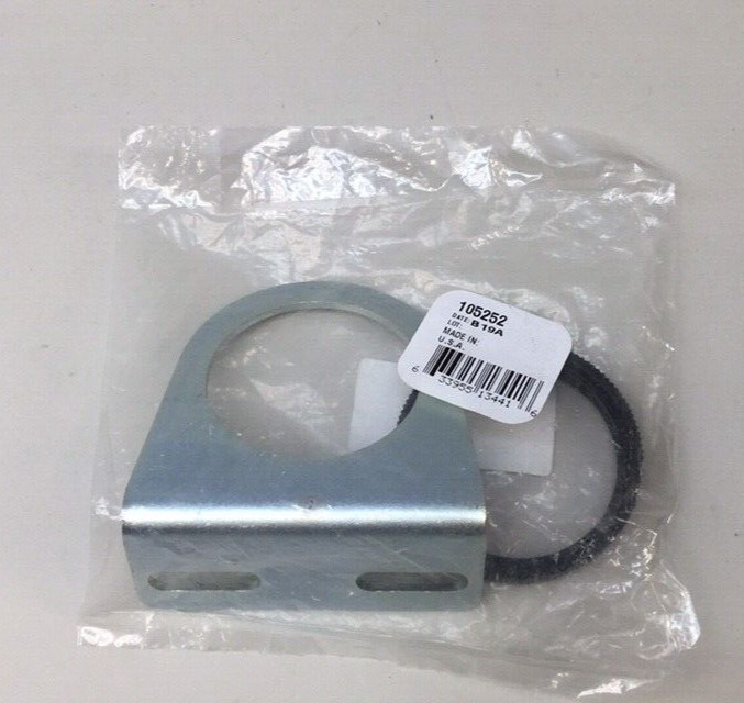 Graco 105252 Mounting Bracket Regulator SAR10Y57