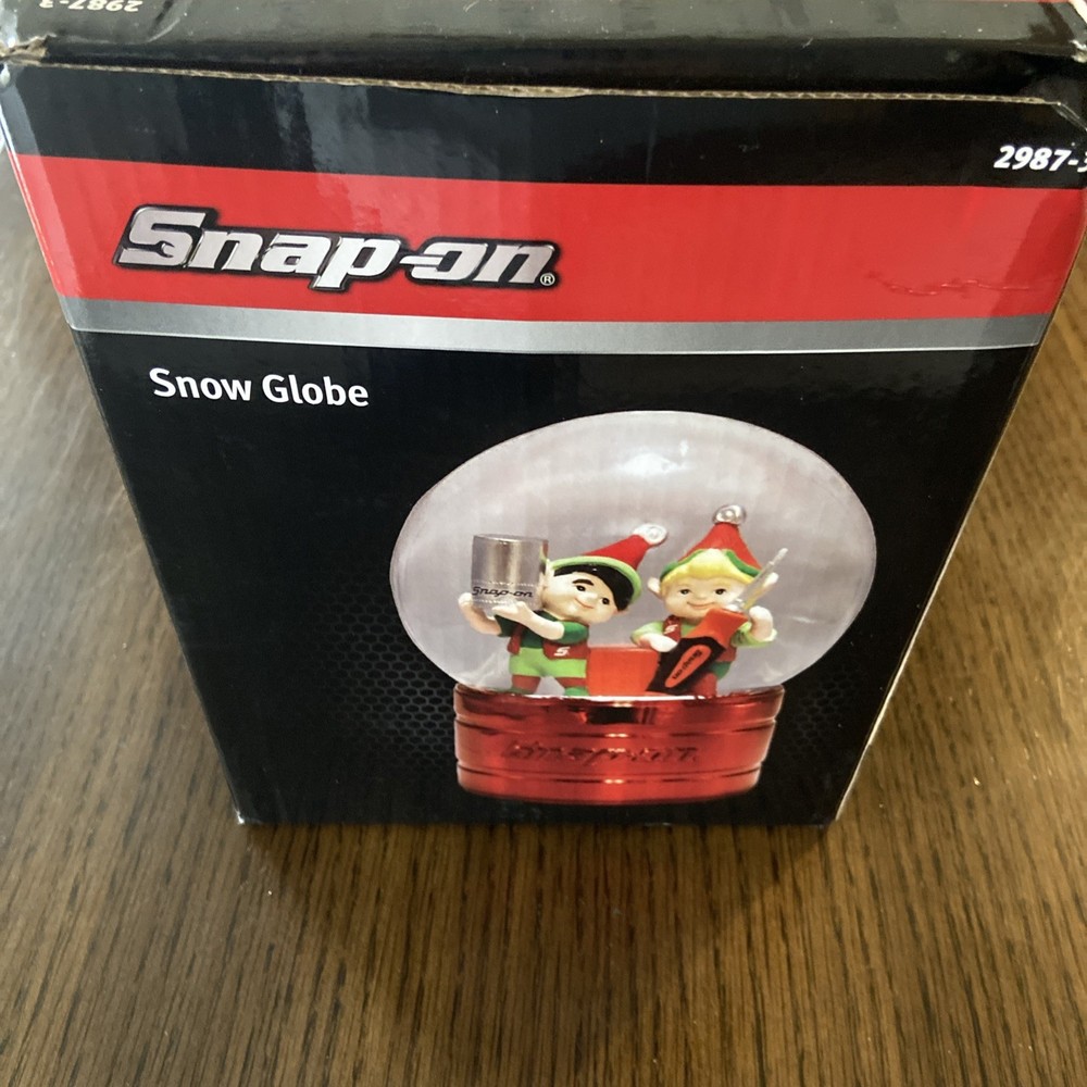 New Snap On Snow Globe 2987-3