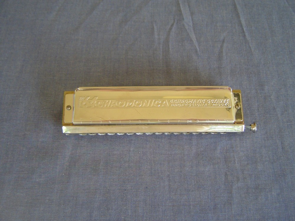 HOHNER "64 CHROMONICA" MODEL 280/64 "C" & RED STORAGE CASE