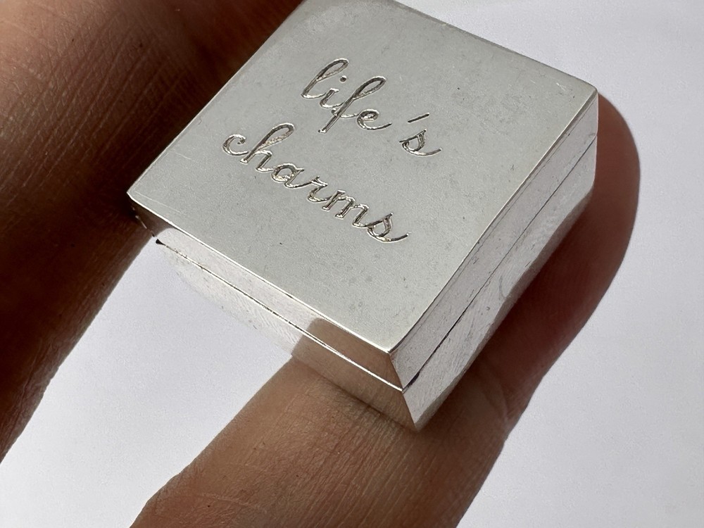 Vintage Solid Silver Pill Box