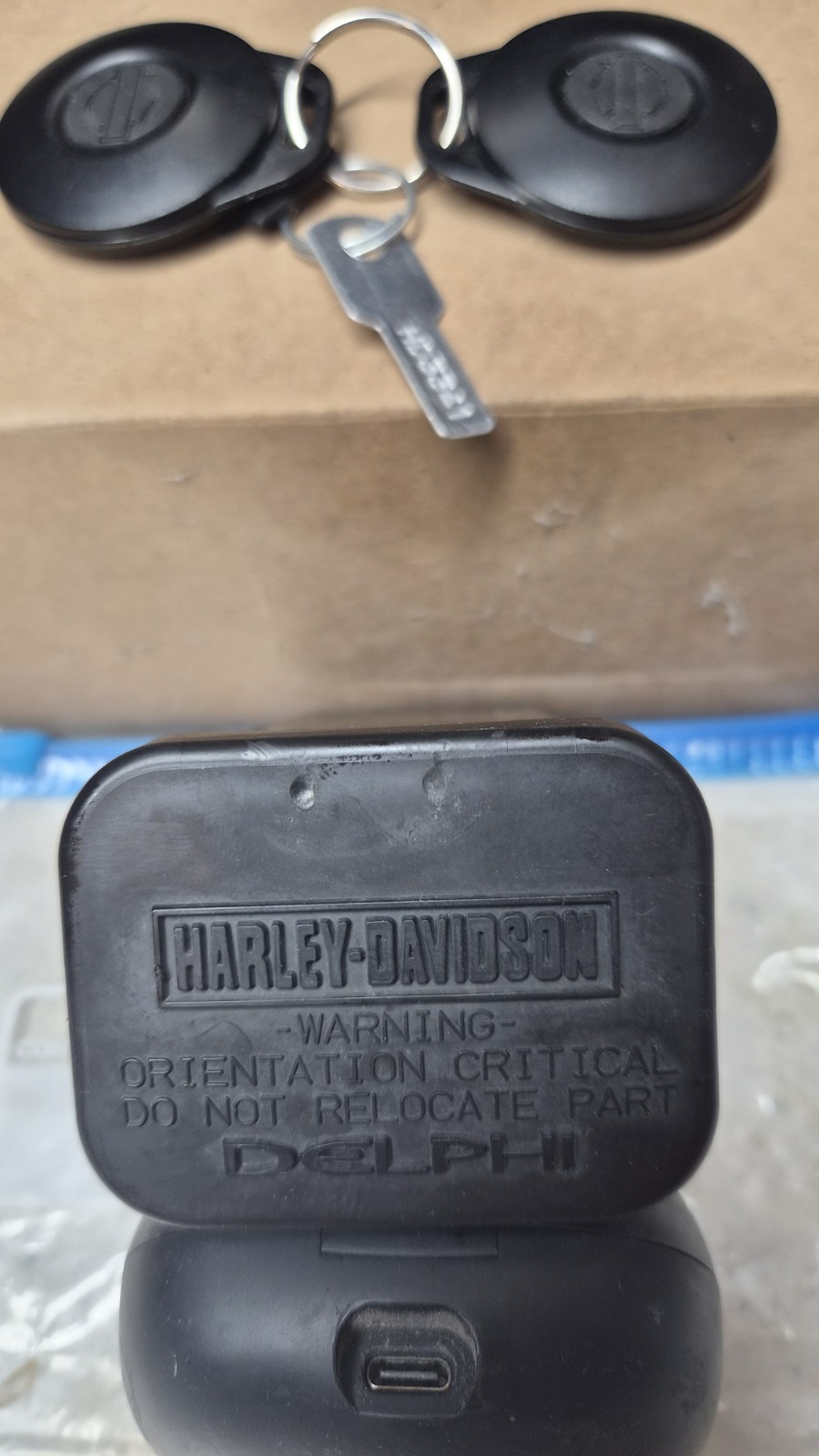 2002 Harley Davidson Security Control Unit TSSM ECU Module 68923-00A w New Fobs.