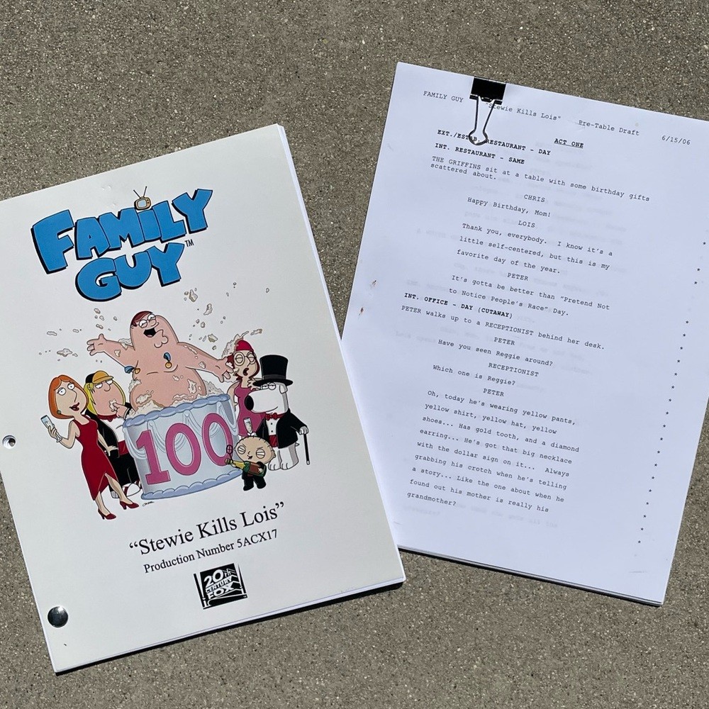 Family Guy 100th Episode SET Stewie Kills Lois Table Draft & Pre Draft Scripts