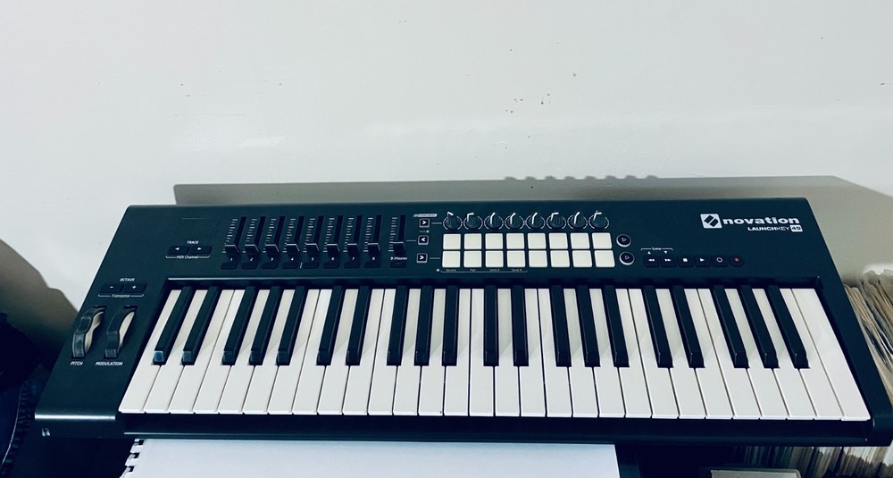 Novation Launchkey 49 MK2 USB Midi Keyboard Controller
