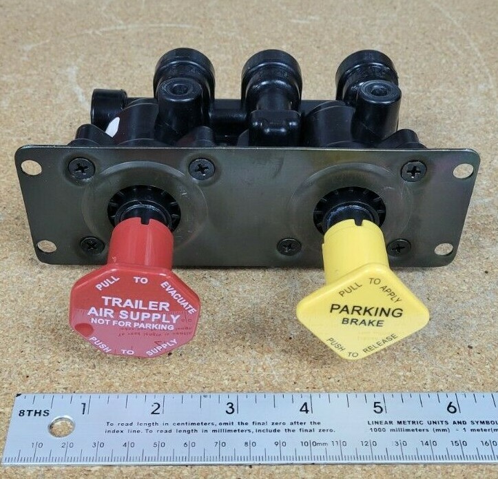 Dash Control Valve S&S # S-26519 Ref. # Bendix 801693 (MV-3 Series)