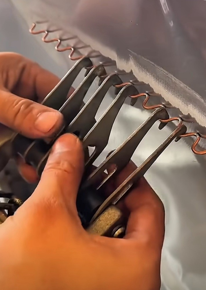 Auto Body Slide Hammer 7 Adjustable Finger Metal Pulling Claw Hook Dent Puller