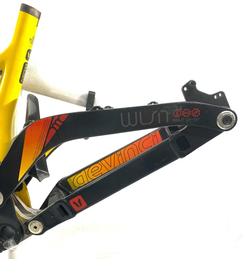 Used 2015 Devinci Wilson Carbon Frame - 26”