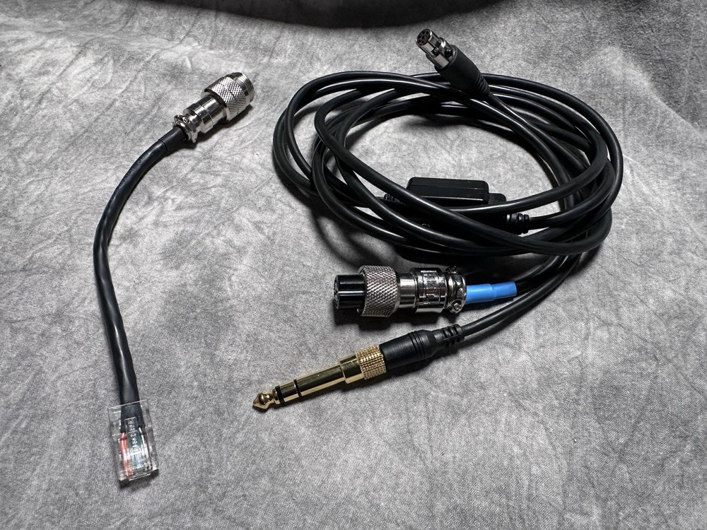 Radiosport RS60CF headset by Arlan Communications