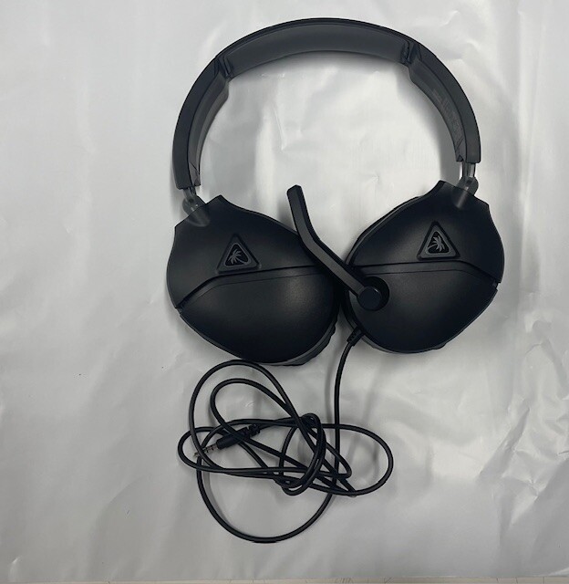 Turtle Beach Recon 70 Multiplatform Gaming Headset for PS5, PS4, Xbox USED