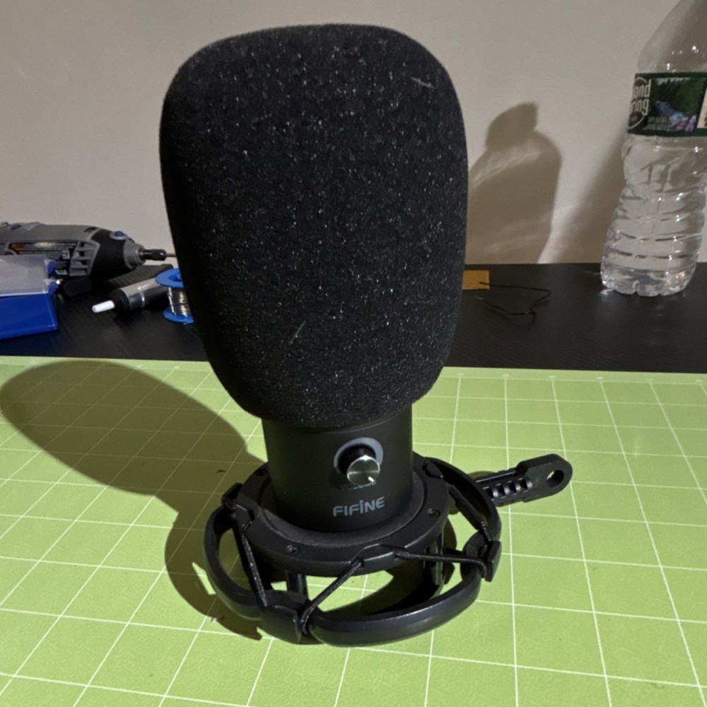 FIFINE USB Freestanding Microphone Black with Mute Button