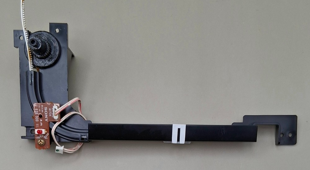 Sony CFS-1030 Replacement Tuning Belt Assembly.