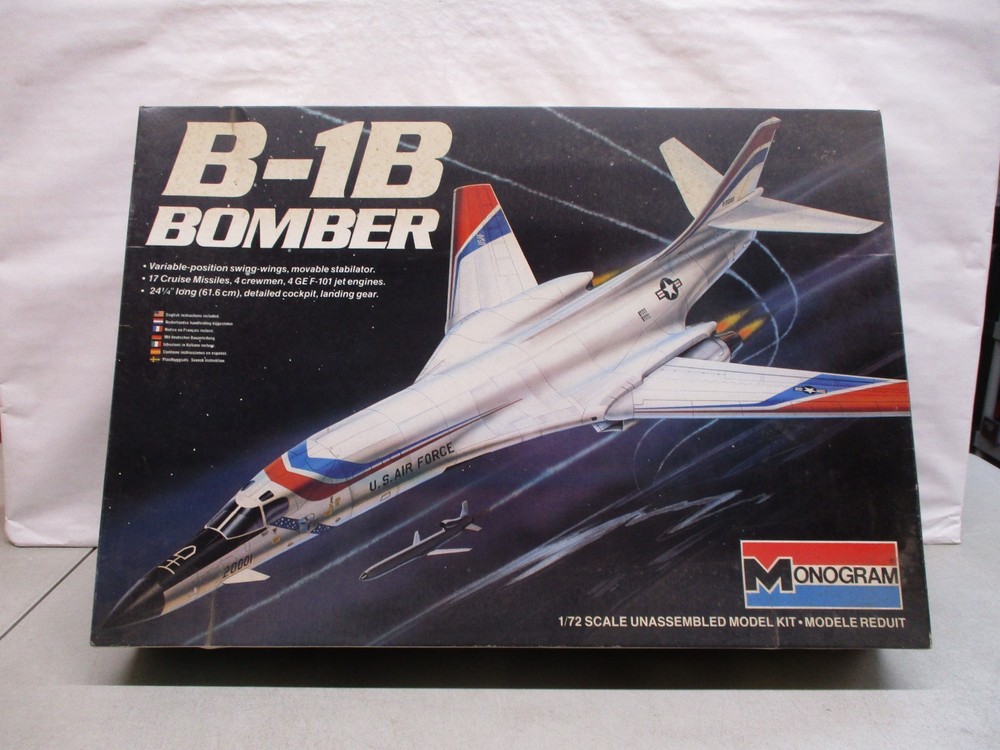 1983 Monogram B-1B Bomber 1/72