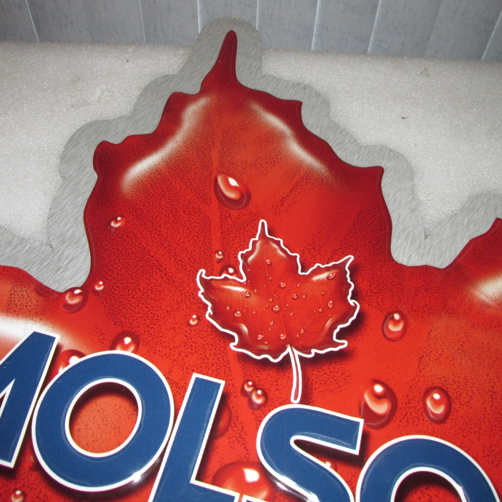 Molson Beer Sign Maple leaf Large 33x25 tin SO NICE, RARE