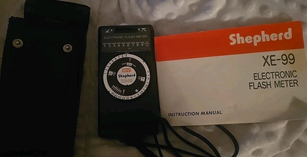 SHEPHERD XE-99 ELECTRONIC FLASH METER With CASE - TESTED
