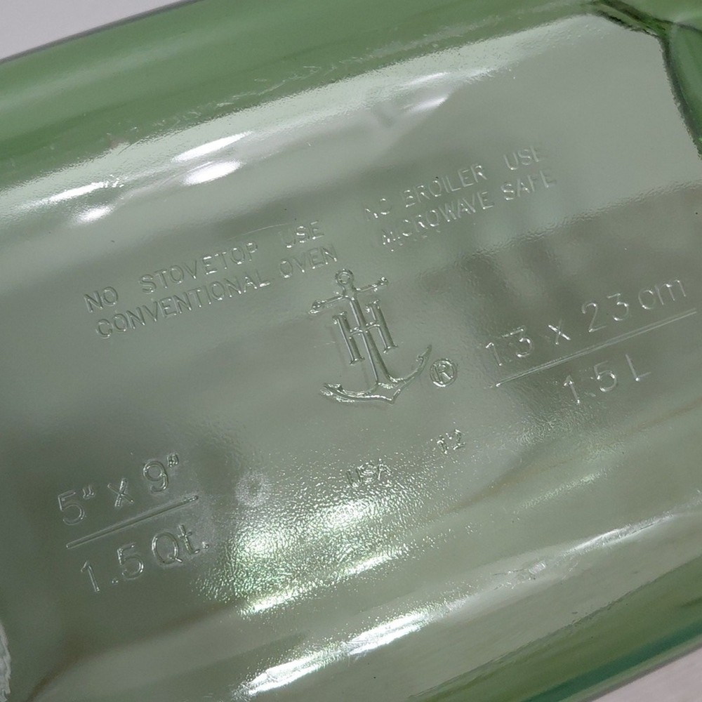 Anchor Hocking Green 1.5 Quart Baking Dish