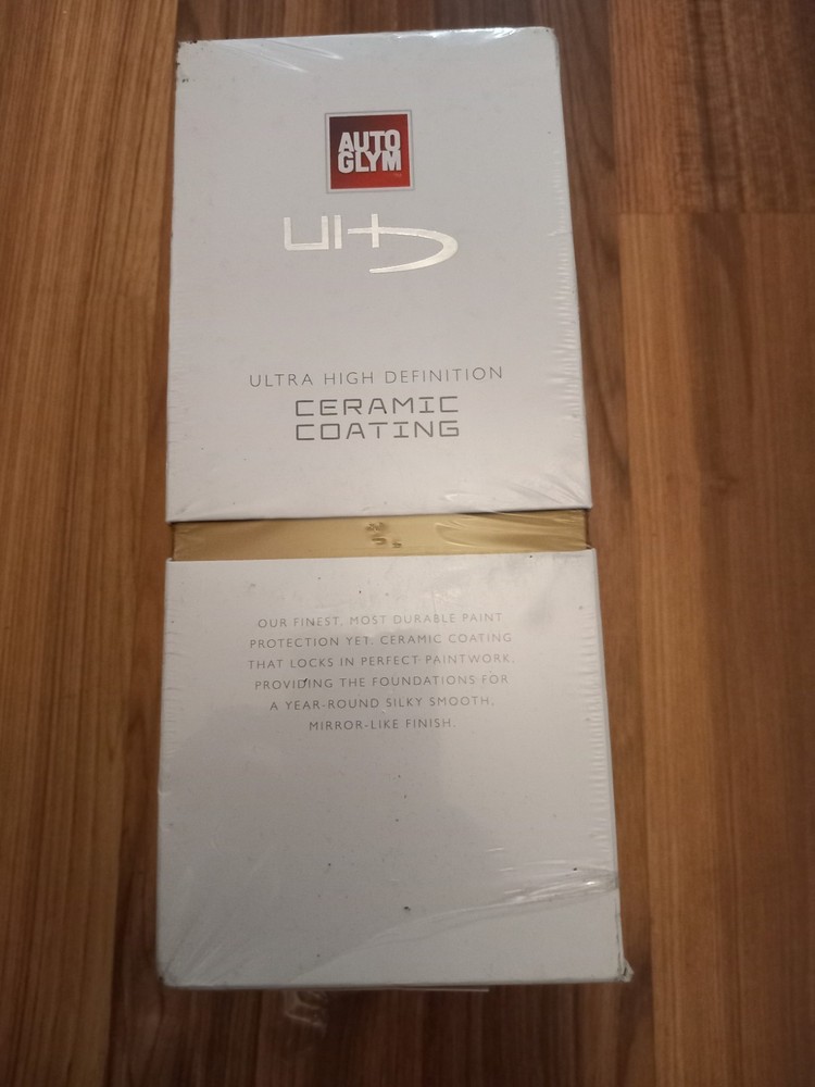 Autoglym Ultra High Definition Wax Ceramic Coating kit