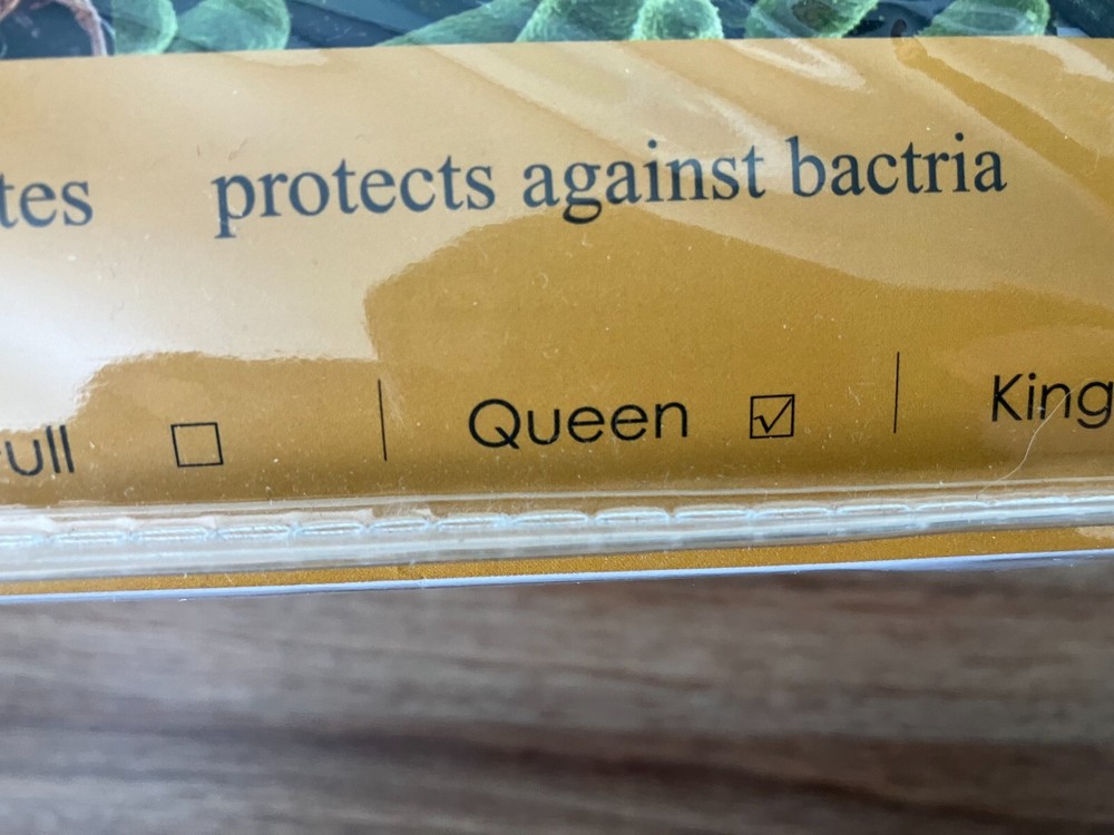 Mattress Protector – Queen – Unopened – Karrism