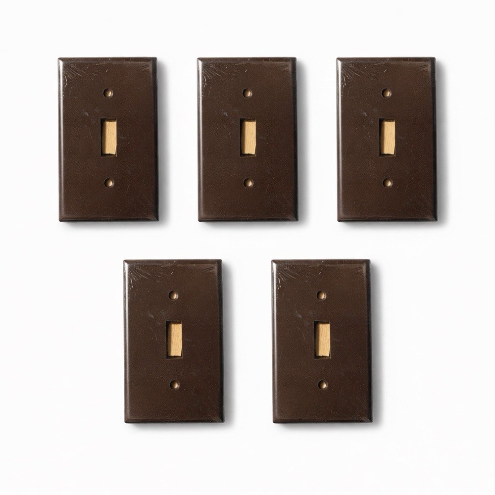 5 Vintage Leviton Bakelite Toggle Switch Wall Plates Brown NOS