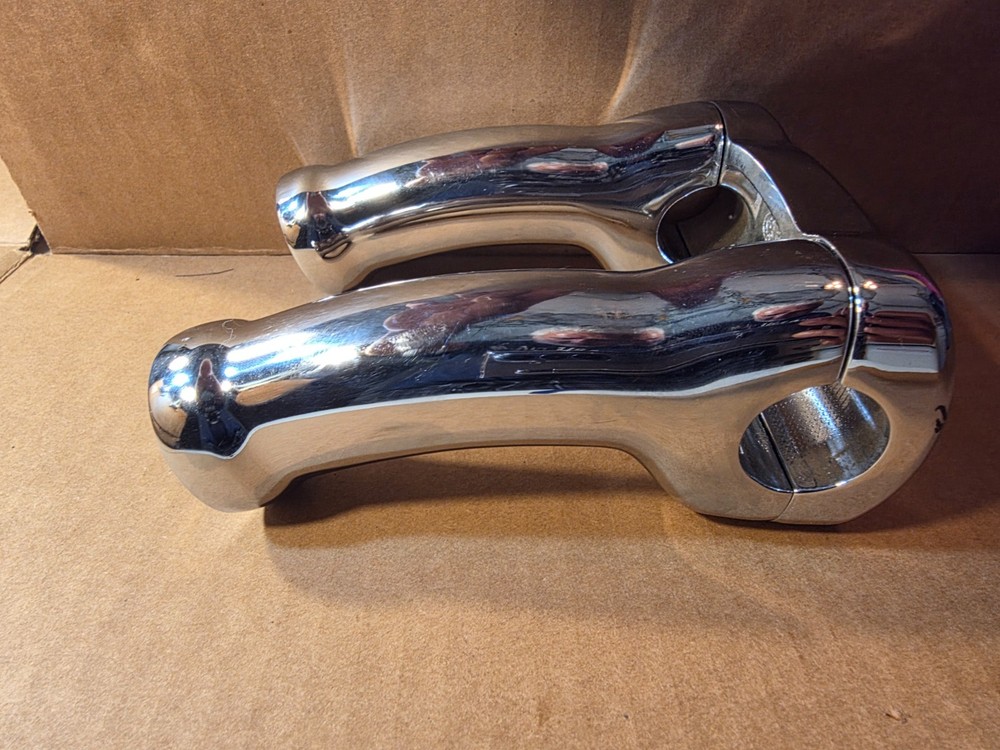 Genuine Harley Davidson 1" Handlebar Chrome Pullback Risers Clamp Bar Shield