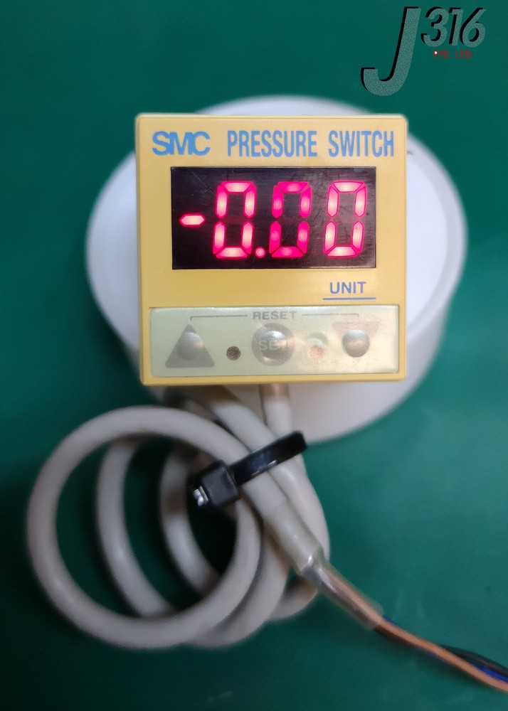 13436 SMC PRESSURE SWITCH ISE4E-01-27