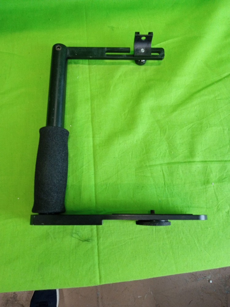 Camera Flash Bracket - Cold Shoe Mount - L-Bracket