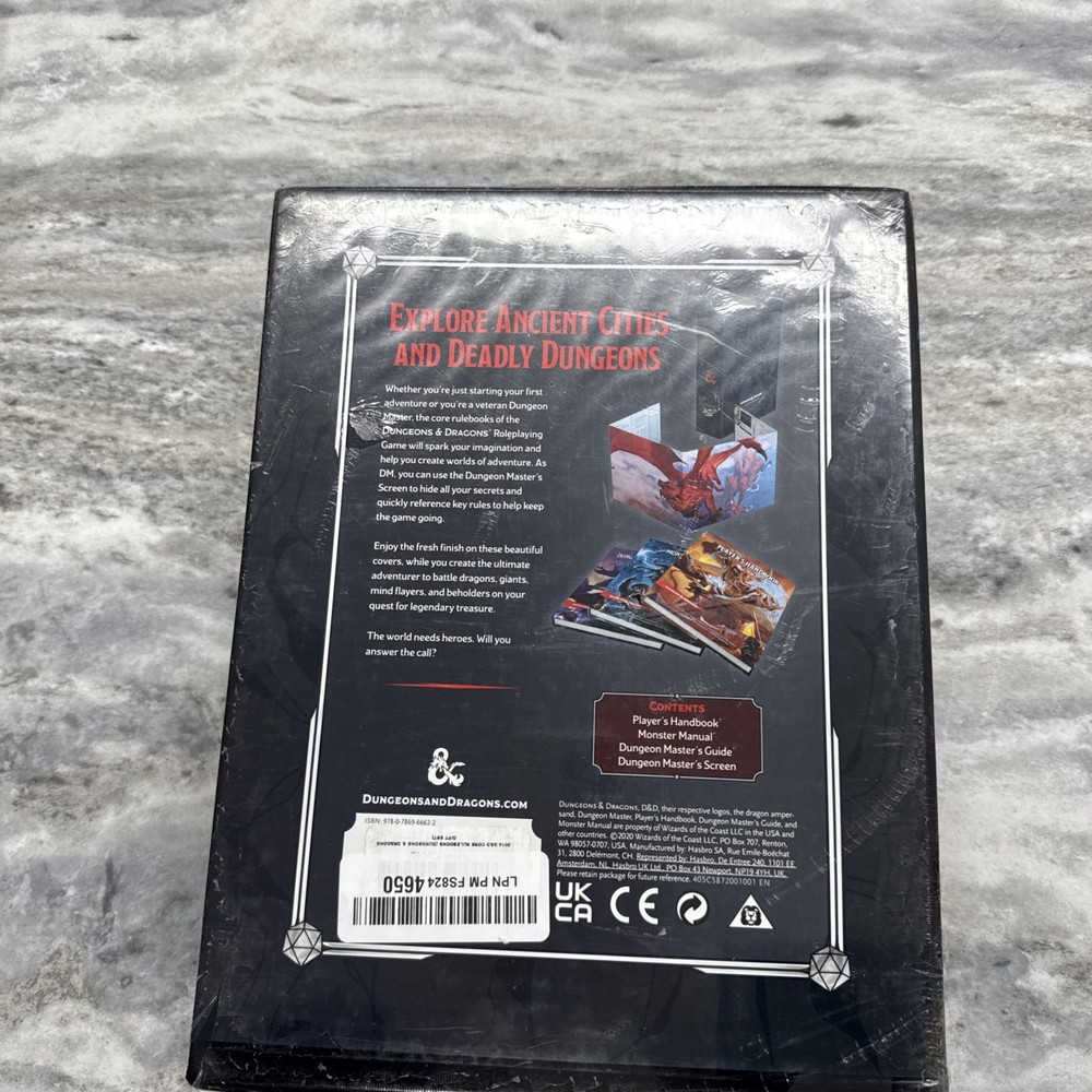 Dungeons & Dragons 5th Edition - Core Rules Gift Set Brand New