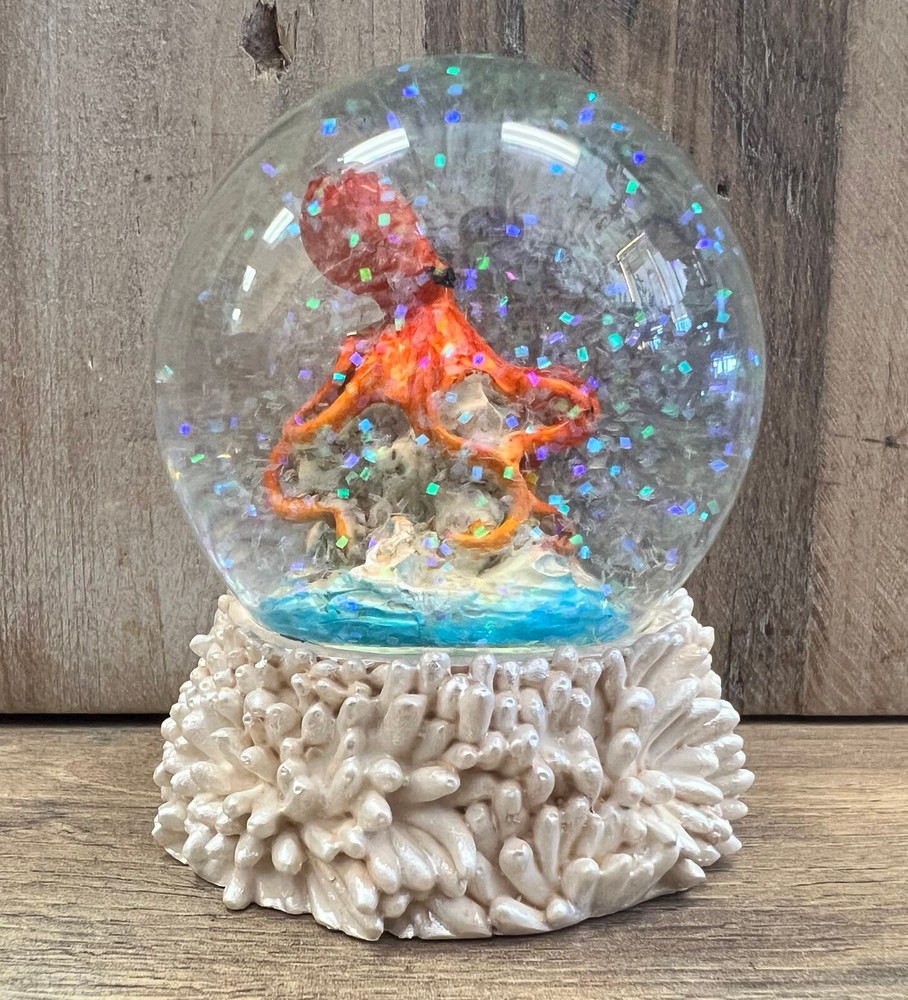 Octopus Red Snow Globe 3" x 2.5"