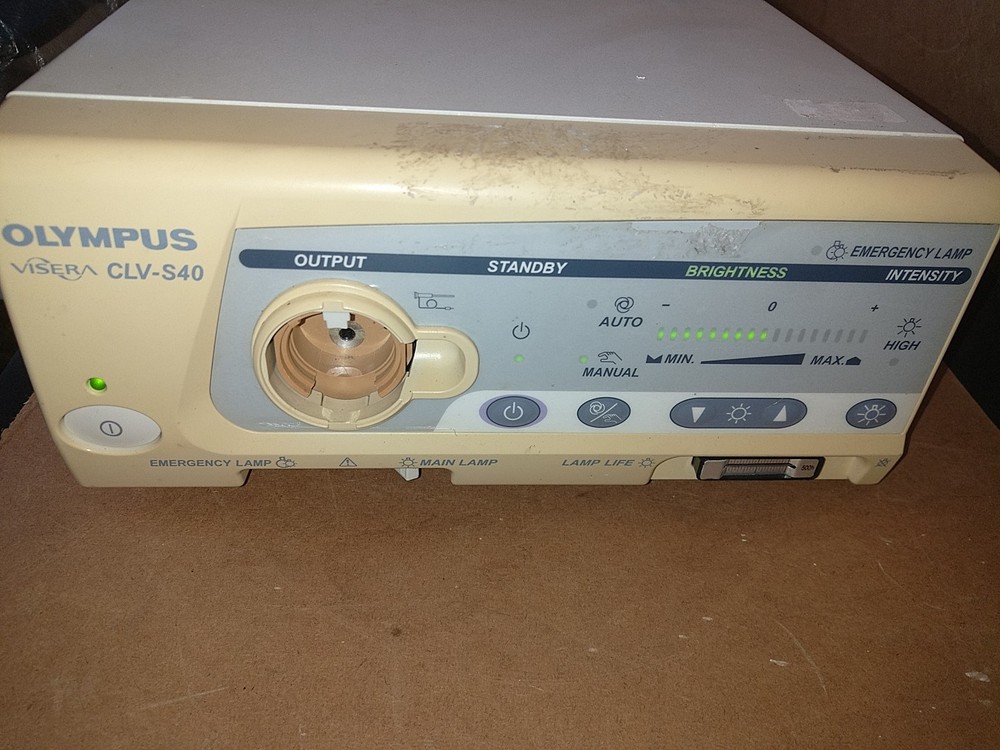 Olympus CLV-S40 Visera Endoscope Light Source