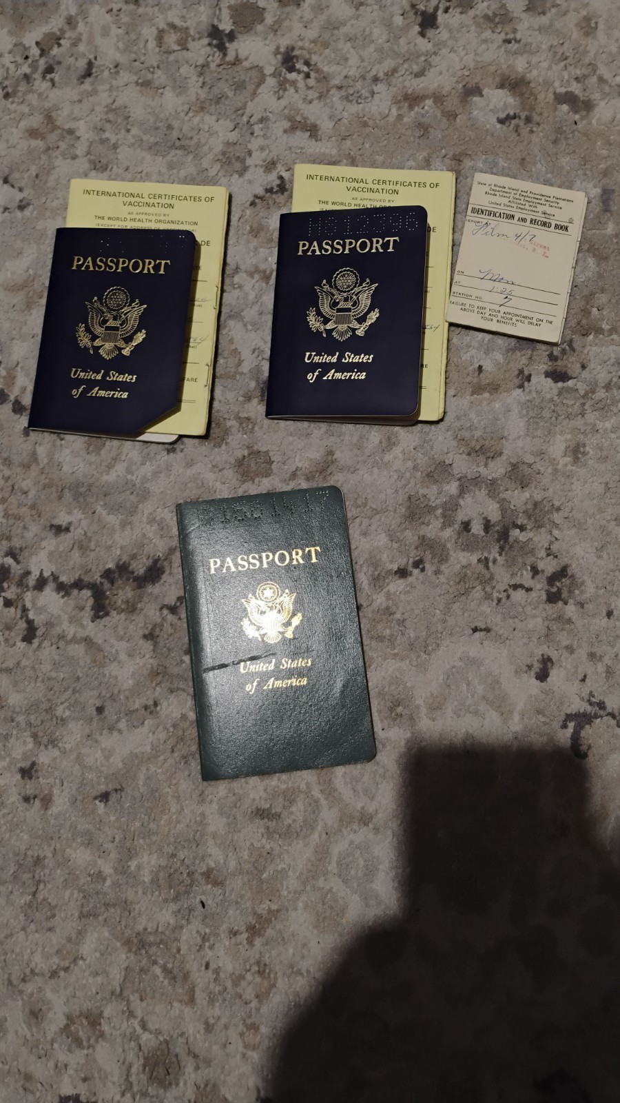 VINTAGE PASSPORT USA 1971 1977LOT OF 3