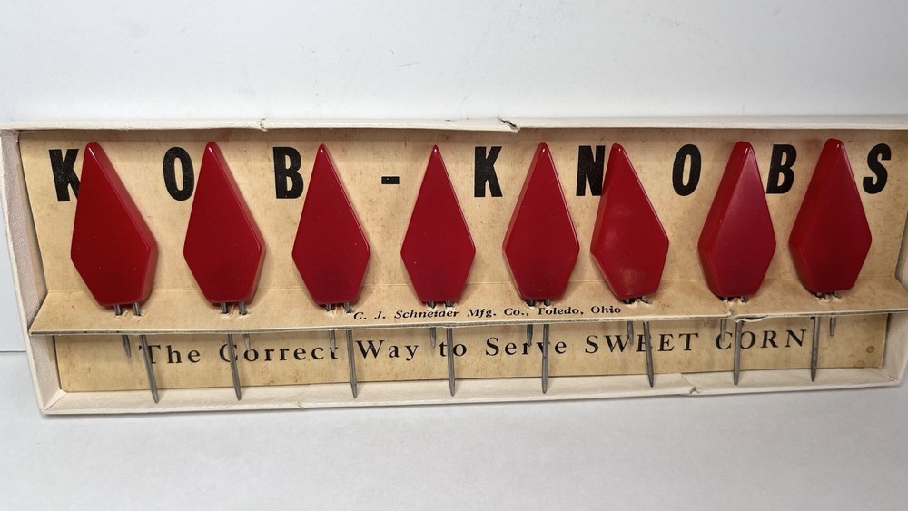 Vintage Schneider Kob Knobs Cherry Red Bakelite Corn Cob Holder Box Set Four