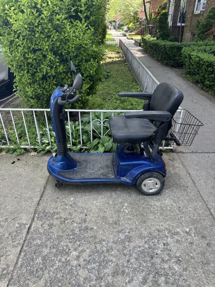 Electric Wheelchair