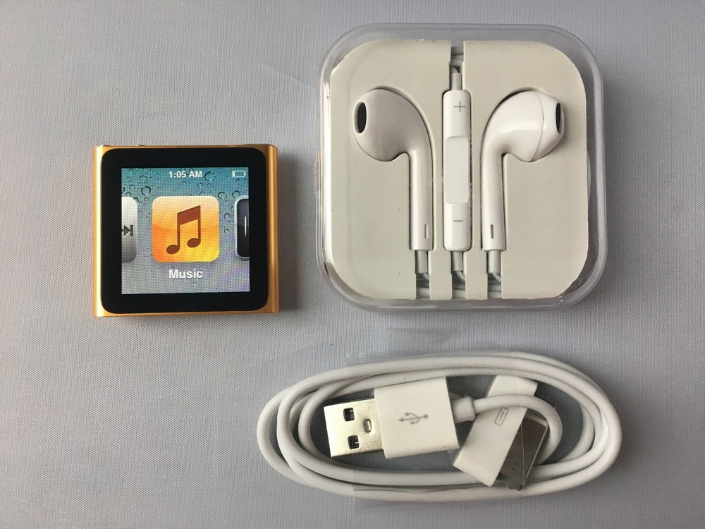 Apple iPod nano 6th Generation Orange (8GB) mint