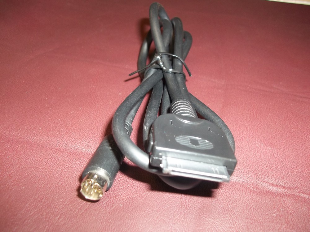 JENSEN iPOD iPHONE AUX INTERFACE INPUT ADAPTER CABLE