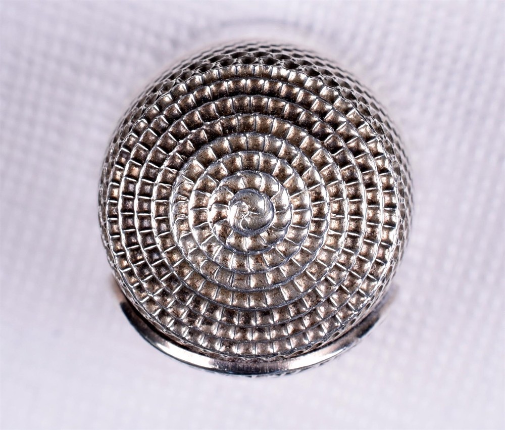 Sterling Bicentennial Thimble 1976 Simons Bros.