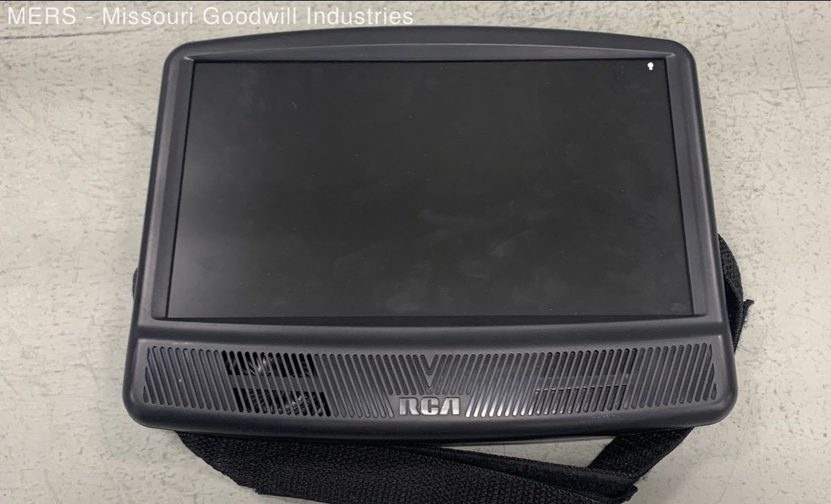 RCA DRC79108 Black Dual Screen Portable DVD System Remote Untested Mobile