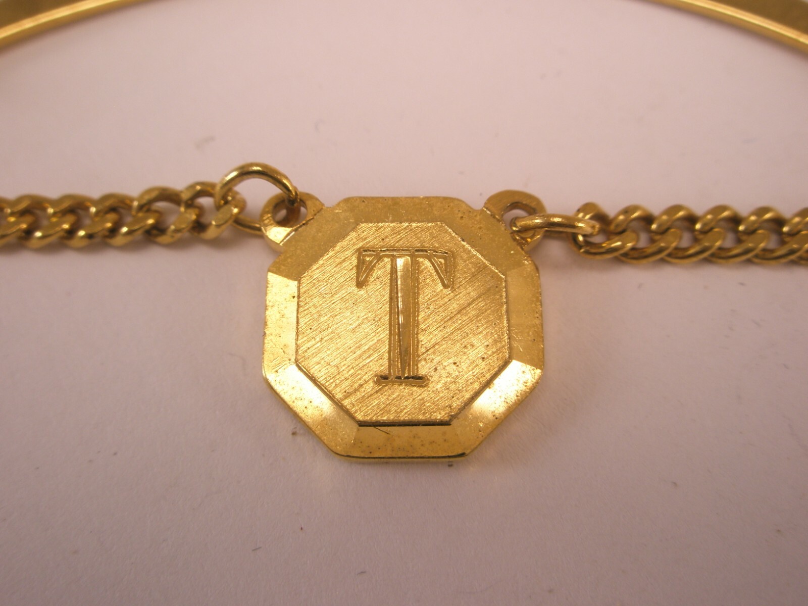 T Initial Monogram Letter Vintage Button Style Tie Bar Clip pb03 tom tim tony ti