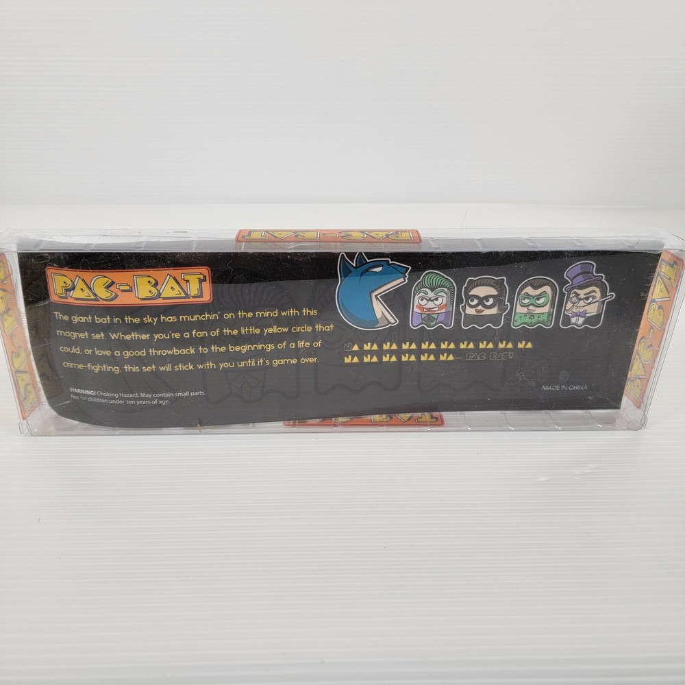 EXCLUSIVE PAC-BAT Pac-Man Batman Magnet Set