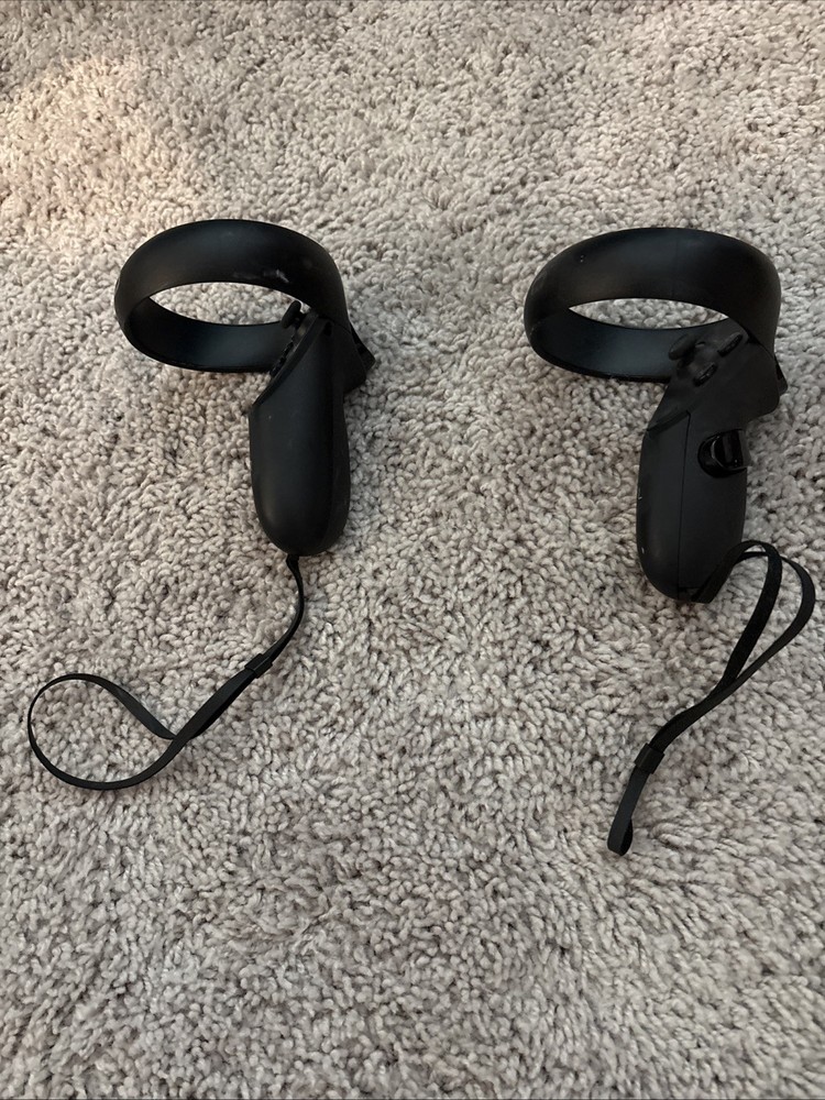 Oculus Quest 1 CONTROLLERS ONLY - Working