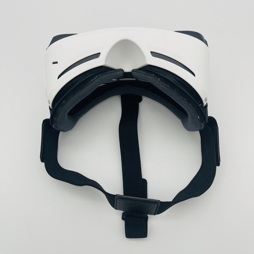 SAMSUNG GEAR VR HEADSET POWERED BY OCULUS SM-R322 MISSING FRONT PLASTIC COVER