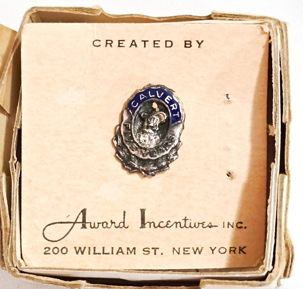 Commemorative 5 years Pin CALVERT