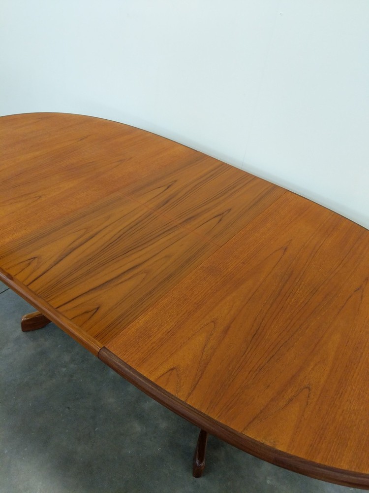 Vintage Mid Century Modern Teak Extendable Dining Table by G Plan